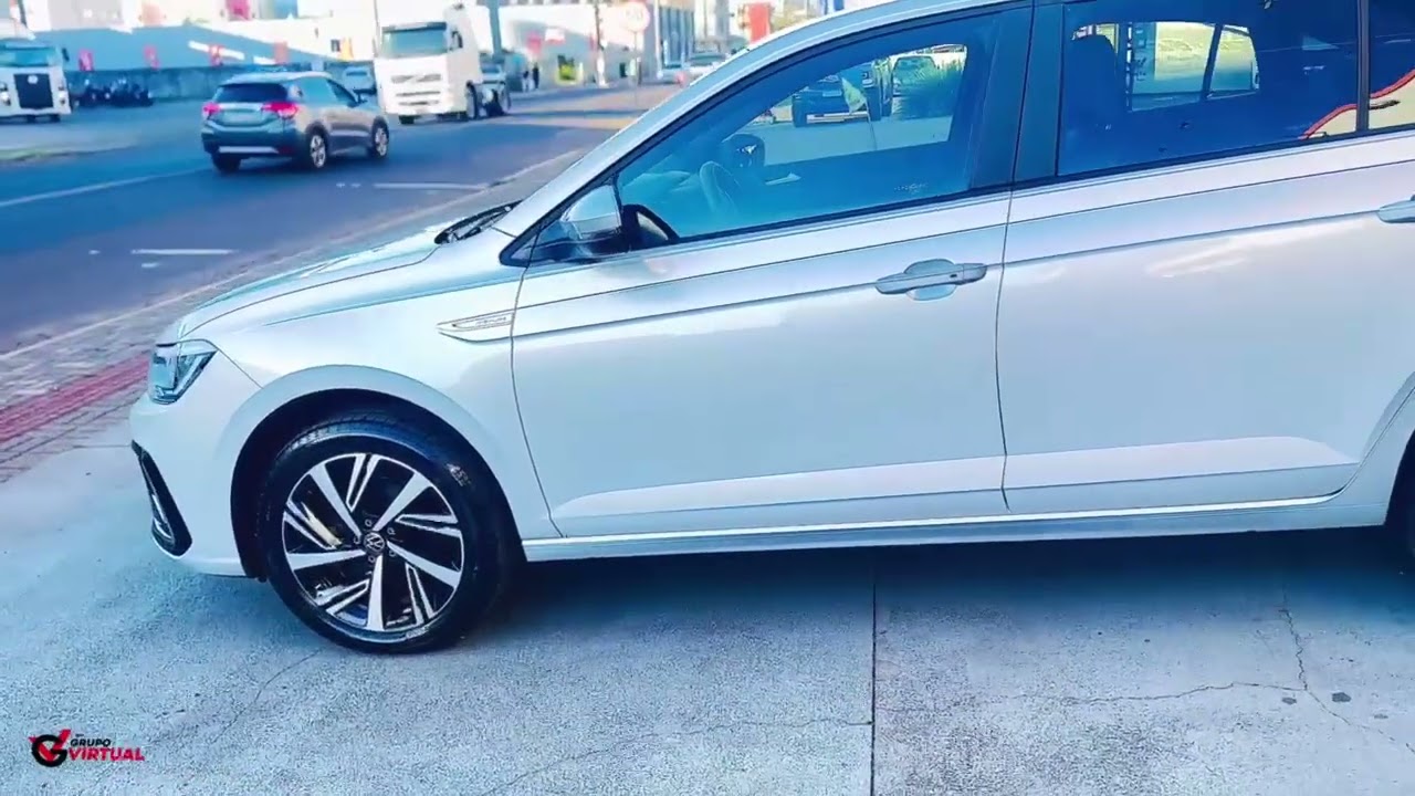 VOLKSWAGEN VIRTUS HIGHLINE TSI 1.0 AT 2025