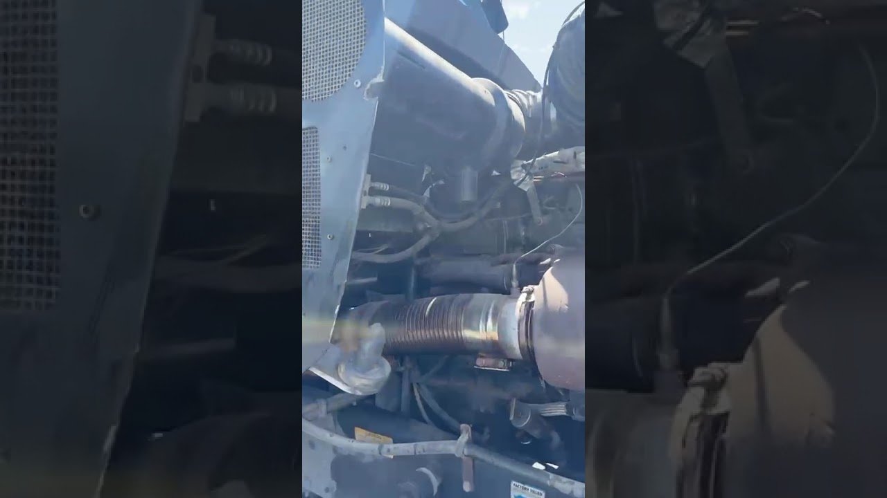 1997 Cummins N14 Celect Plus Engine Startup 