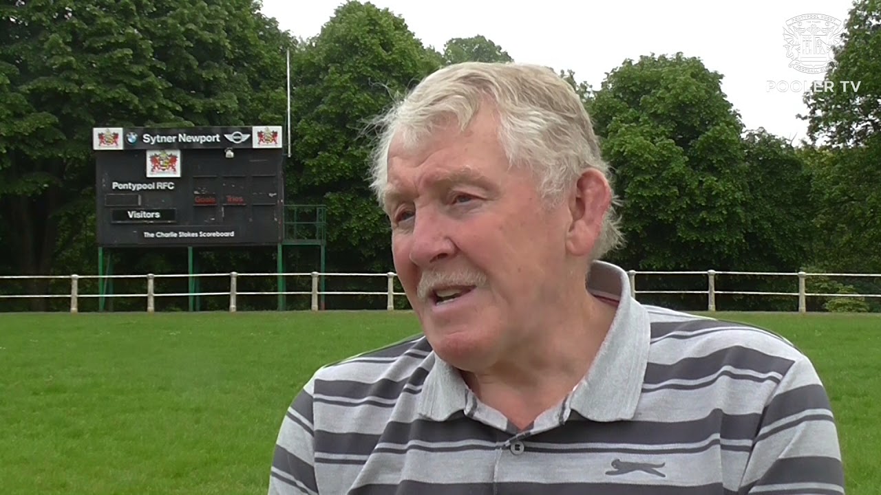 Pontypool RFC President backs decision to bring back the club's original crest