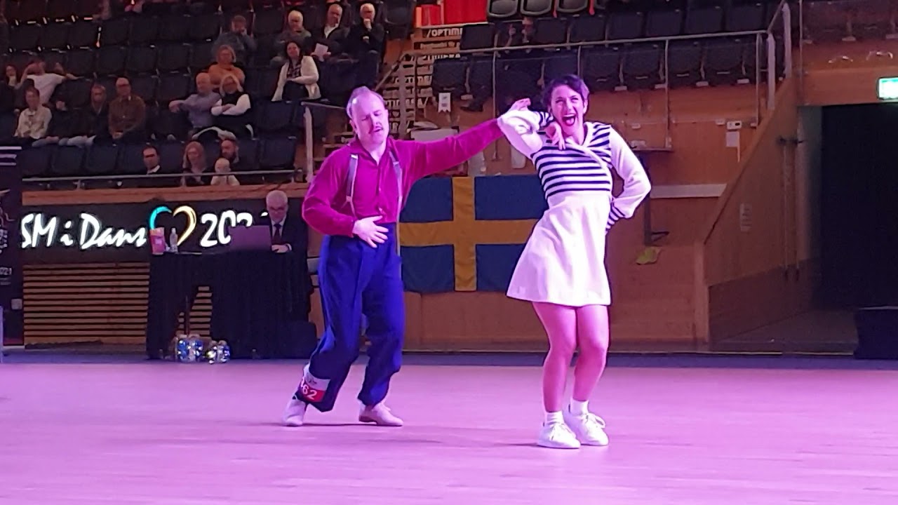SM 2021 Lindy Hop Showcase Heat 3, Nils Andrén & Bianca Locatelli