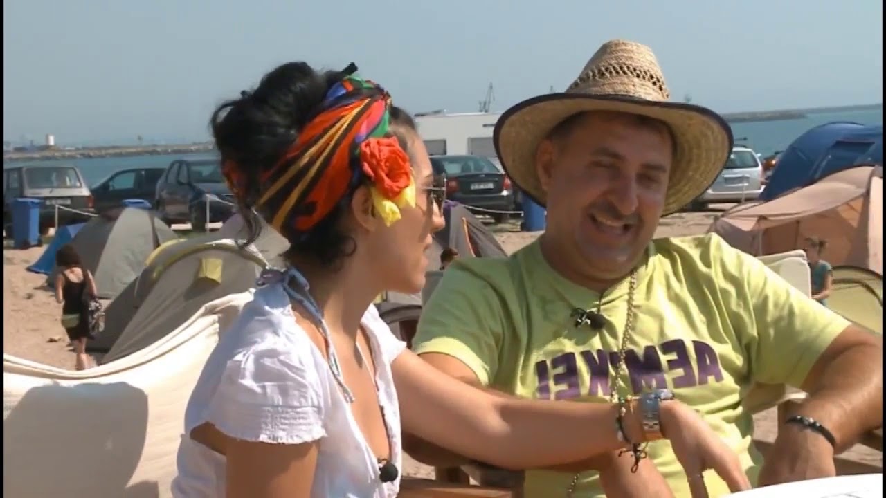 SERVITI VA ROG ! SEZONUL 1 ( 2011 ) EPISODUL 11- LIVIU VARCIU SI NEA MARIN