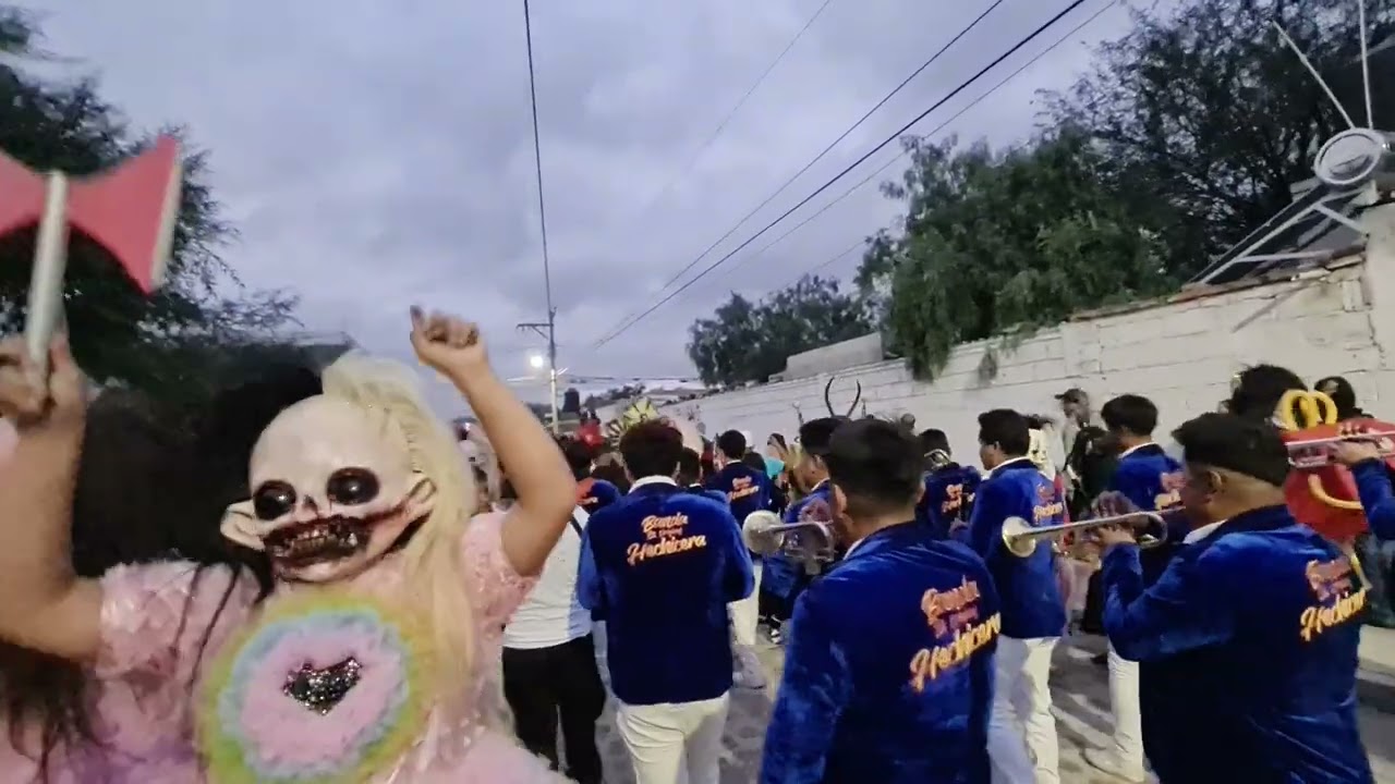 Recorrido con banda HECHICERA en Santa Maria Bagoña Querétaro 