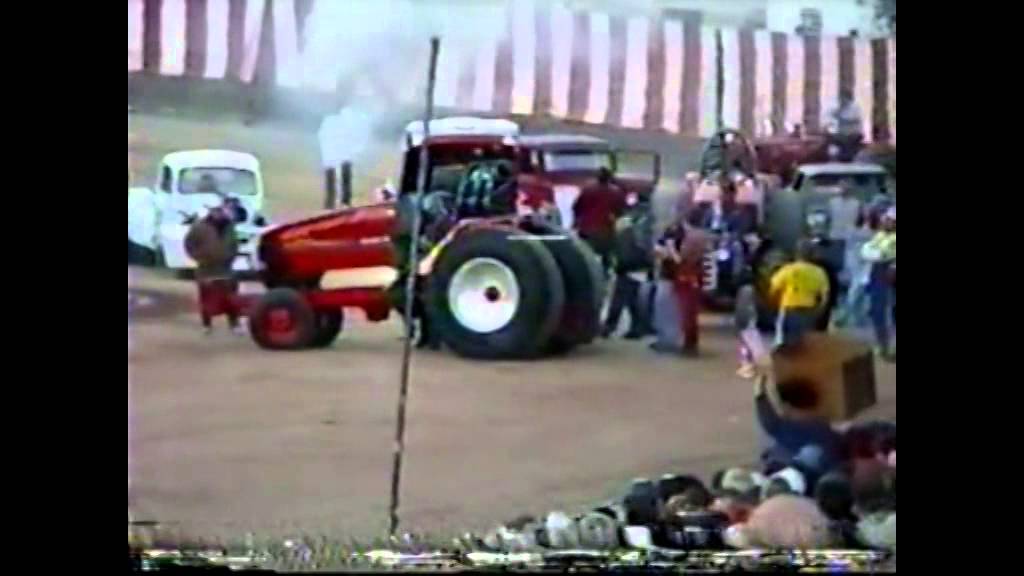 Danny Dean pilots Land Shark  Allegan, MI 1999
