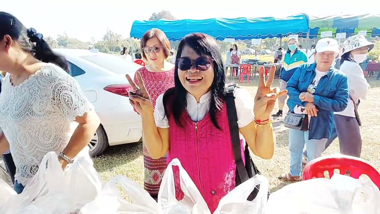 พาชมโรงทานวัดบ้านโป่งร้อน