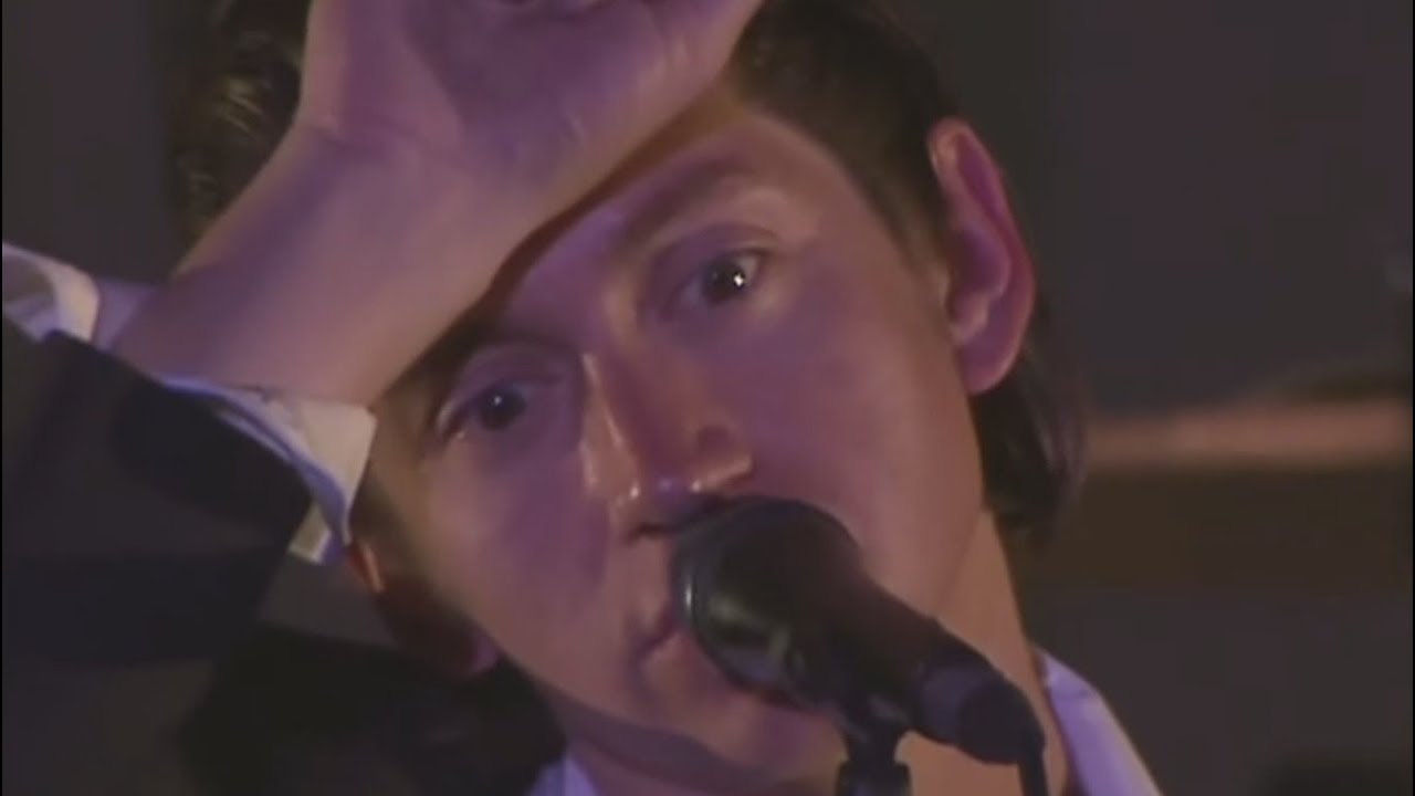 alex turner accepting himself as the meme king and fully diving into it with no remorse or care