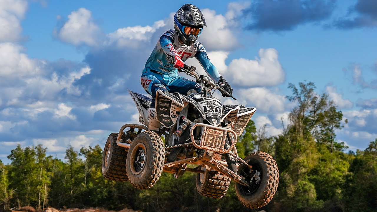 Dylan Jones Shredding his YFZ450R at Decker Training Facility!