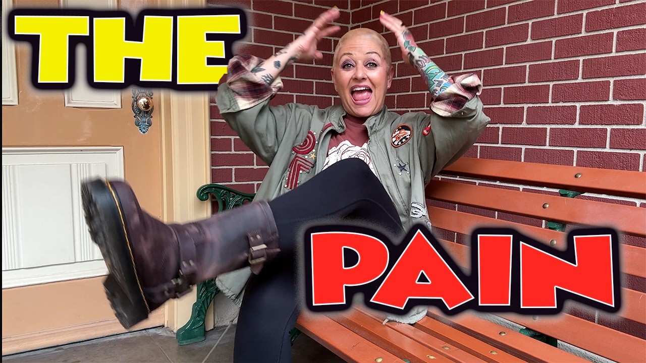 THIS IS WHAT HAPPENED WHEN I BROKE IN NEW DOCS AT DISNEYLAND! + MY STINKING CUTE OOTD 😱