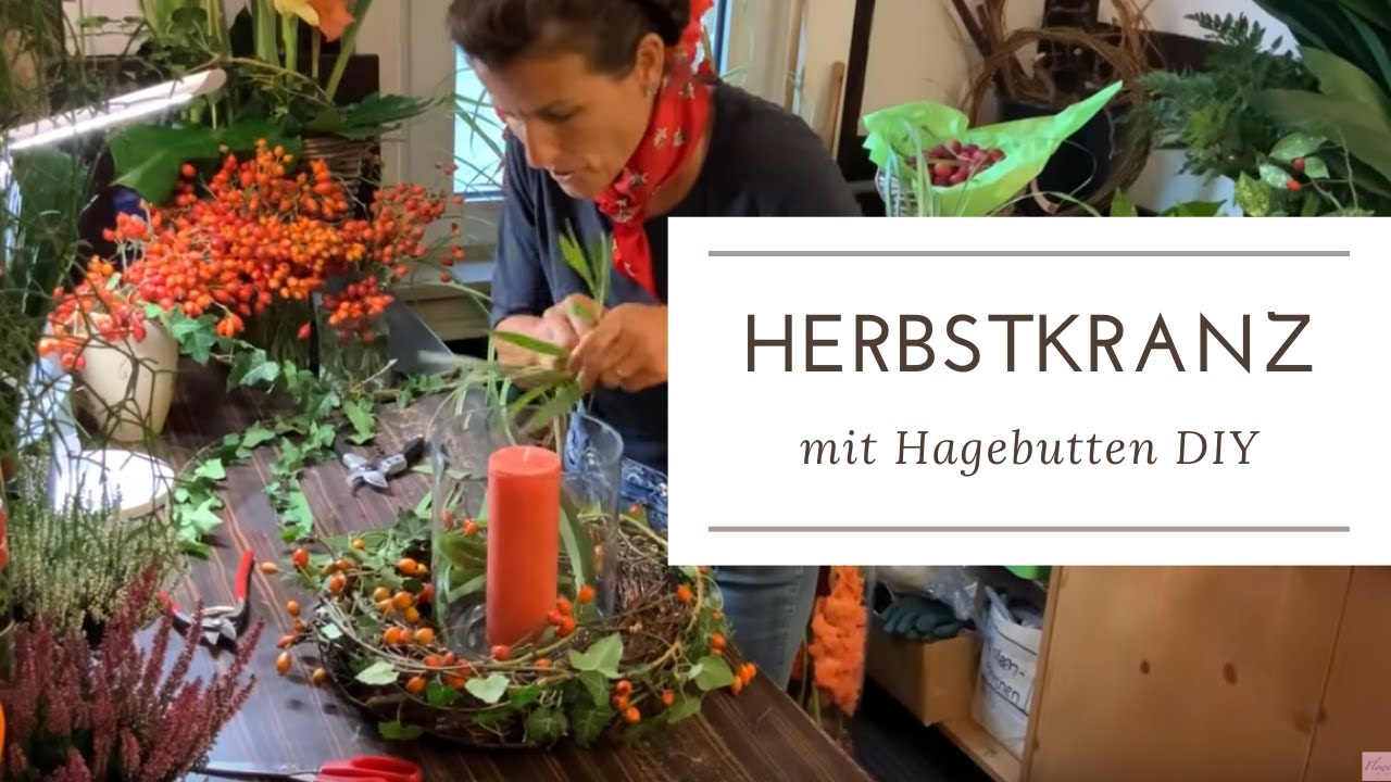HAGEBUTTEN-HERBSTKRANZ einfach selber machen aus regionalen natürlichen Materialien Anleitung DIY