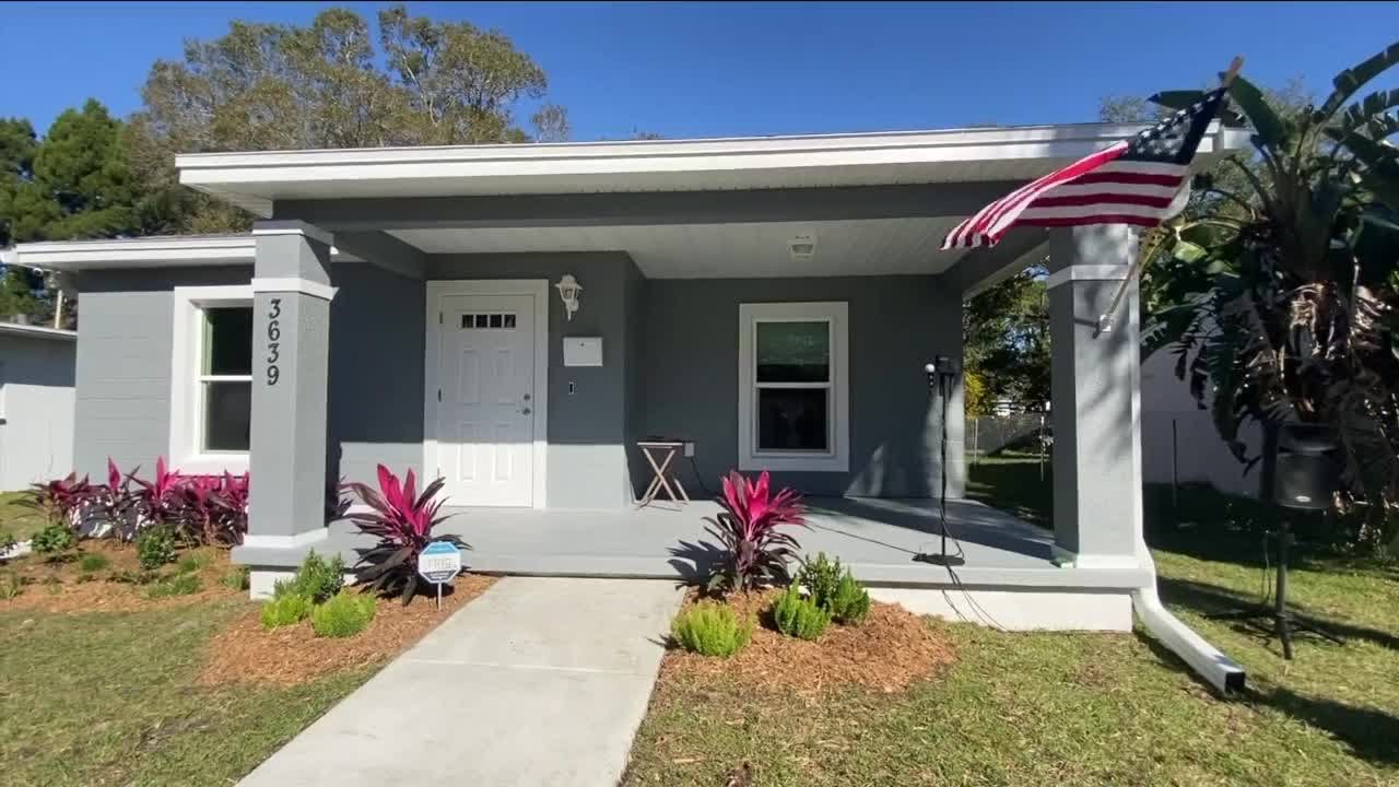 Family receives new home from Habitat for Humanity
