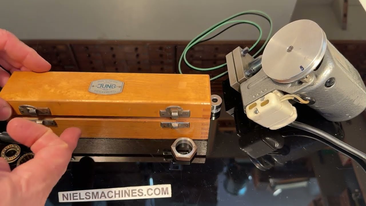Albrecht Drilling Aid with 2 Morse Conus and Motor