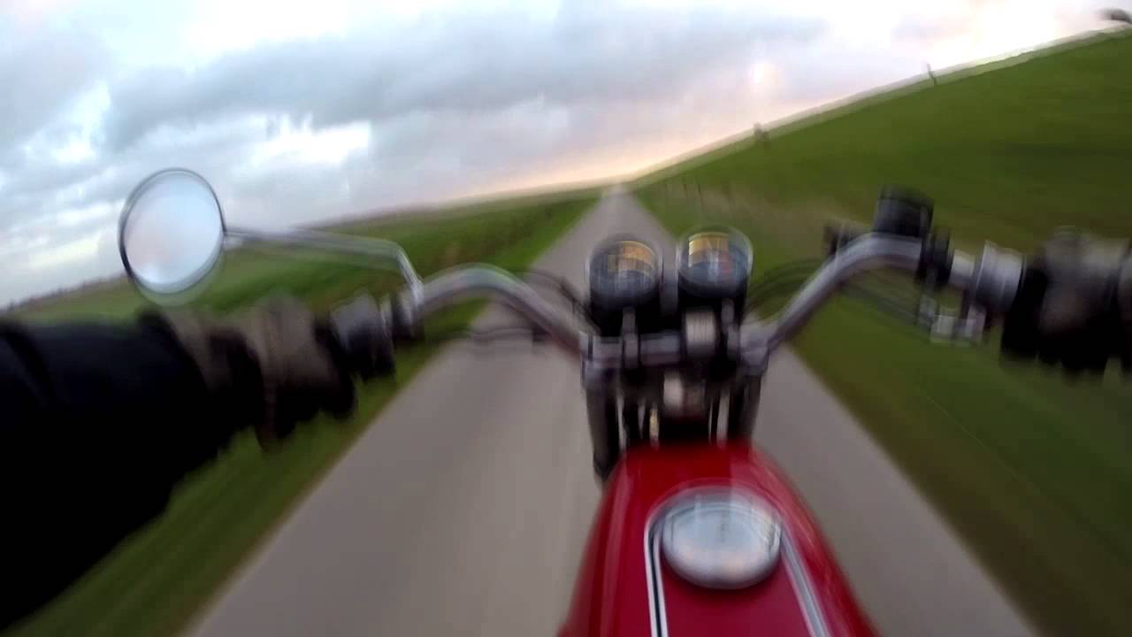 Kawasaki H1 500 Mach III triple