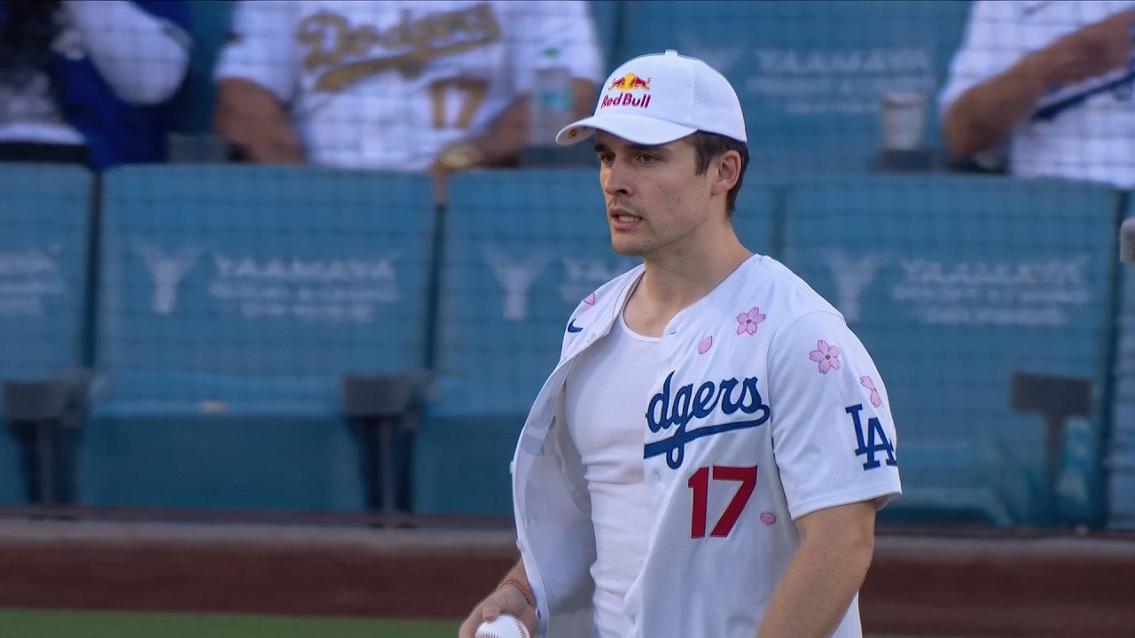 Как я случайно сделал первую подачу на матче Dodgers