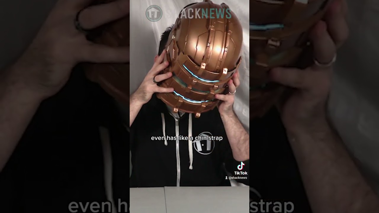Dead Space Collector's Edition Helmet! Does it fit?