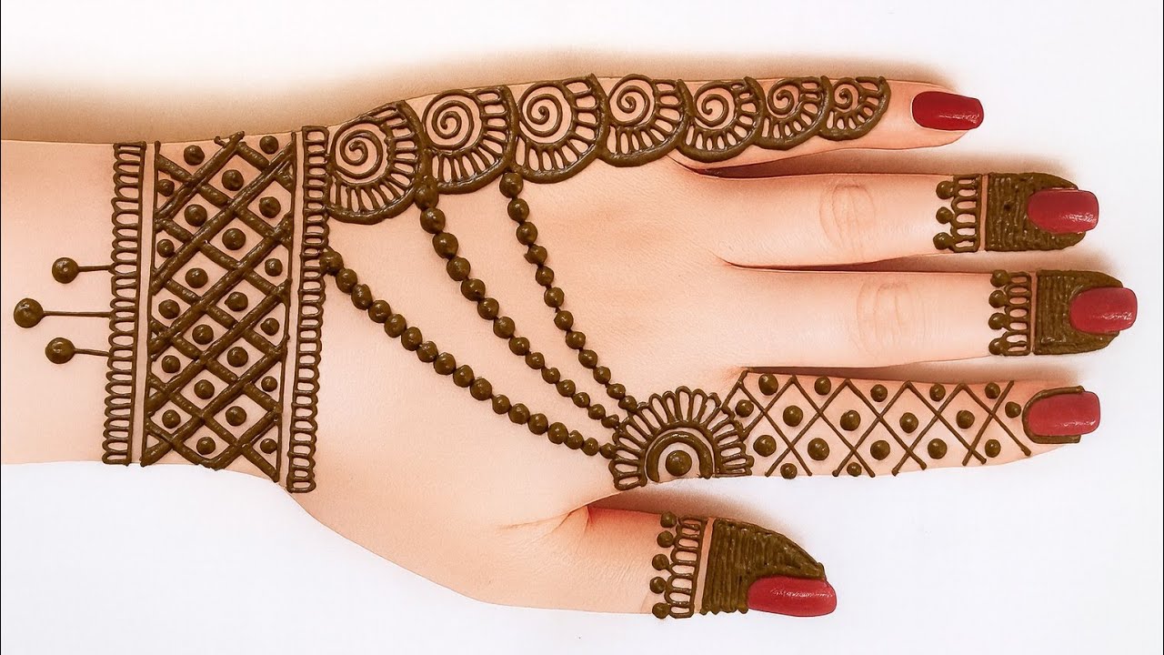 Must -Try Mehndi Design for 2025