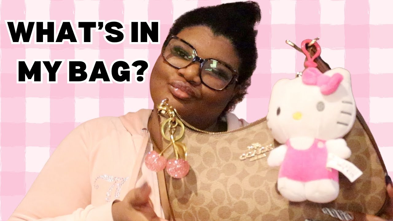 What's In My Teri Hobo Coach Bag aka Mary Poppins bag 👛