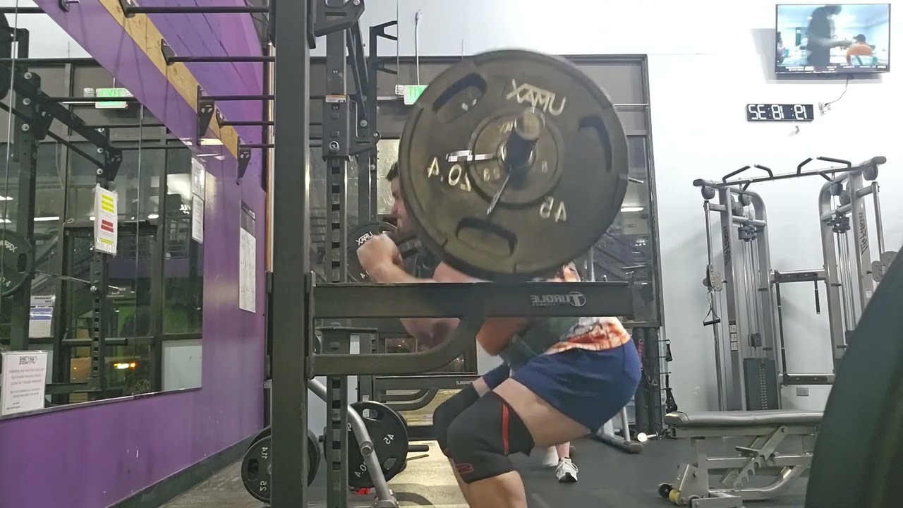 We Got a Safety Squat Bar - 530lbs for 5