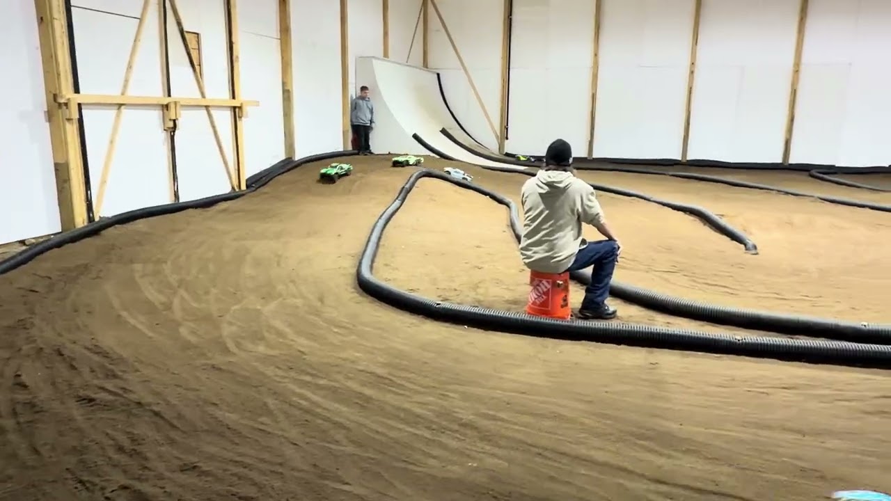 Very First Indoor Off-road Race  Qualifier at 5 Star RC Raceway - January 18, 2026