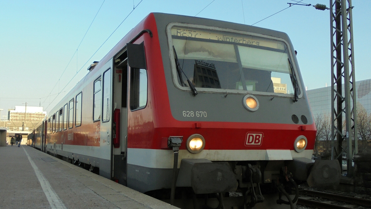 Zugverkehr in Dortmund Hbf - mit 181, 420, 628 uvm.