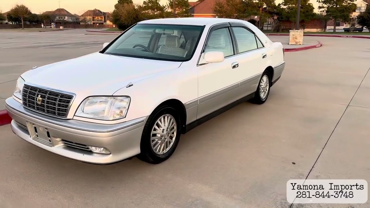 1999 Toyota Crown RoyalSaloon G 2JZFSE engine full review and walk around