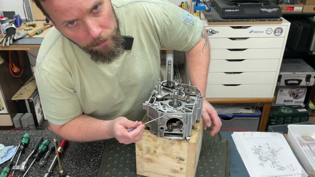 Honda Dax Part11 Montage Motor