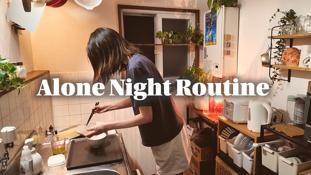 Alone Night Routine in Japan 🇯🇵 | Convenience Store Feast for One & Ochazuke to End the Night