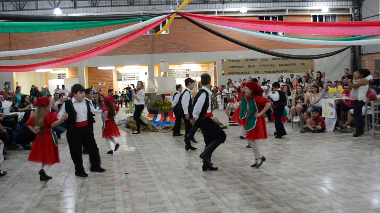Dança Portuguesa - Bate o pé