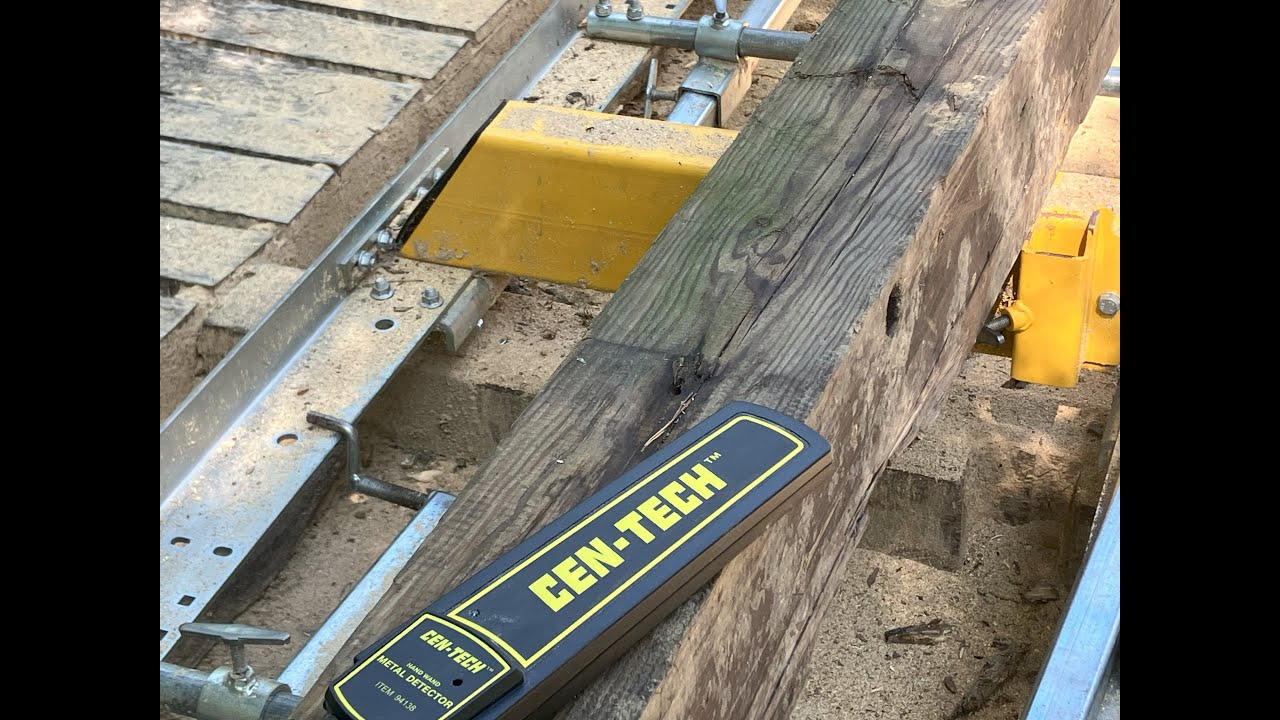 Frontier OS23 sawmill, metal detector, short log and barn beams, July 4, 2025
