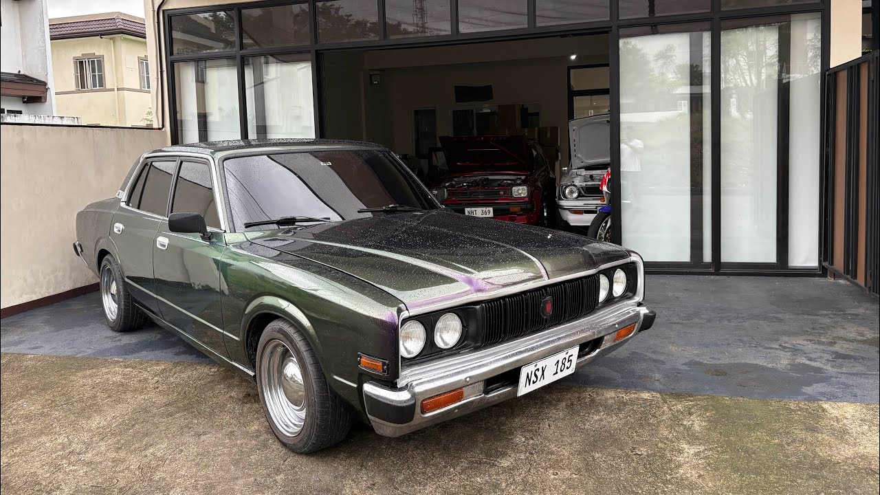 Comfort , Elegance, Power at iba pa yan ang Toyota Crown