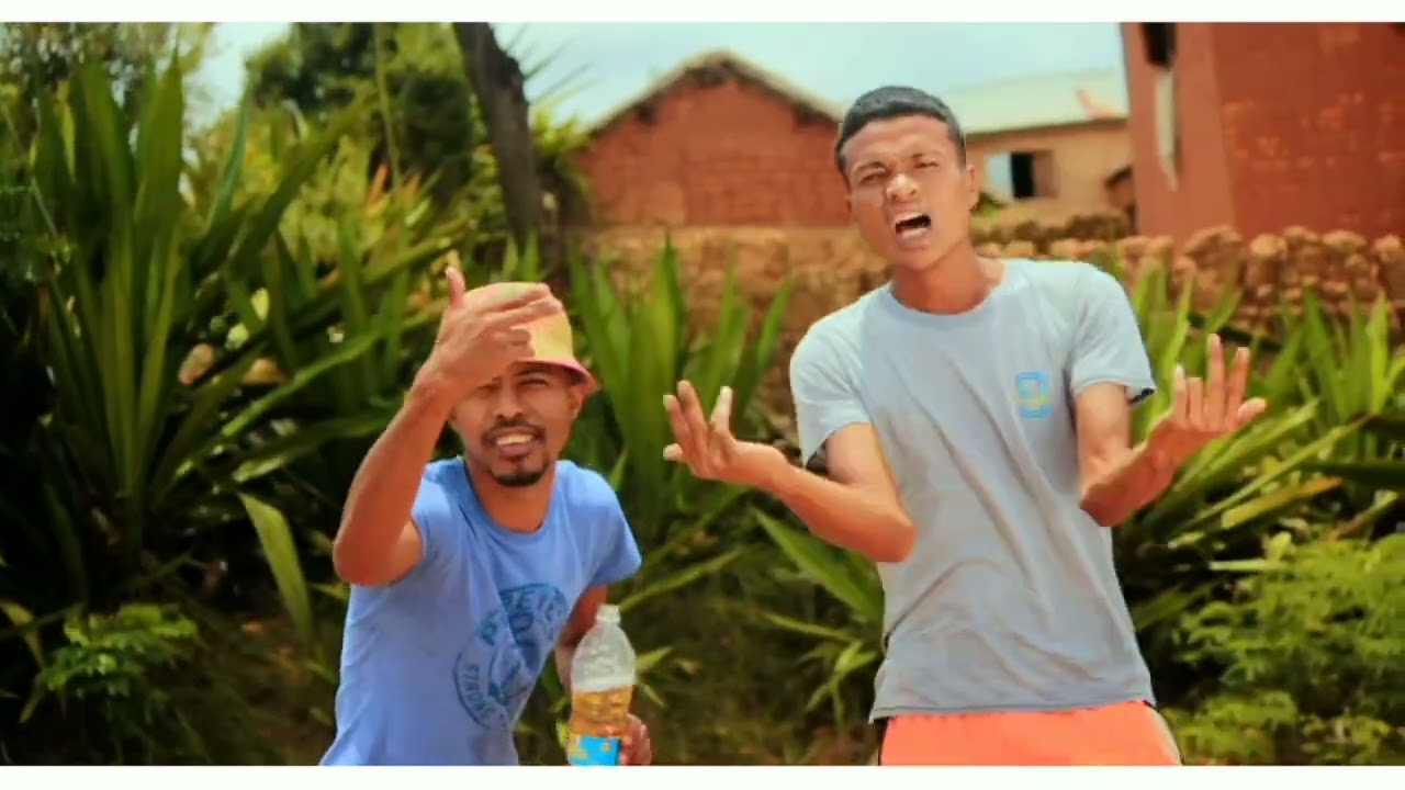Clip officiel 
