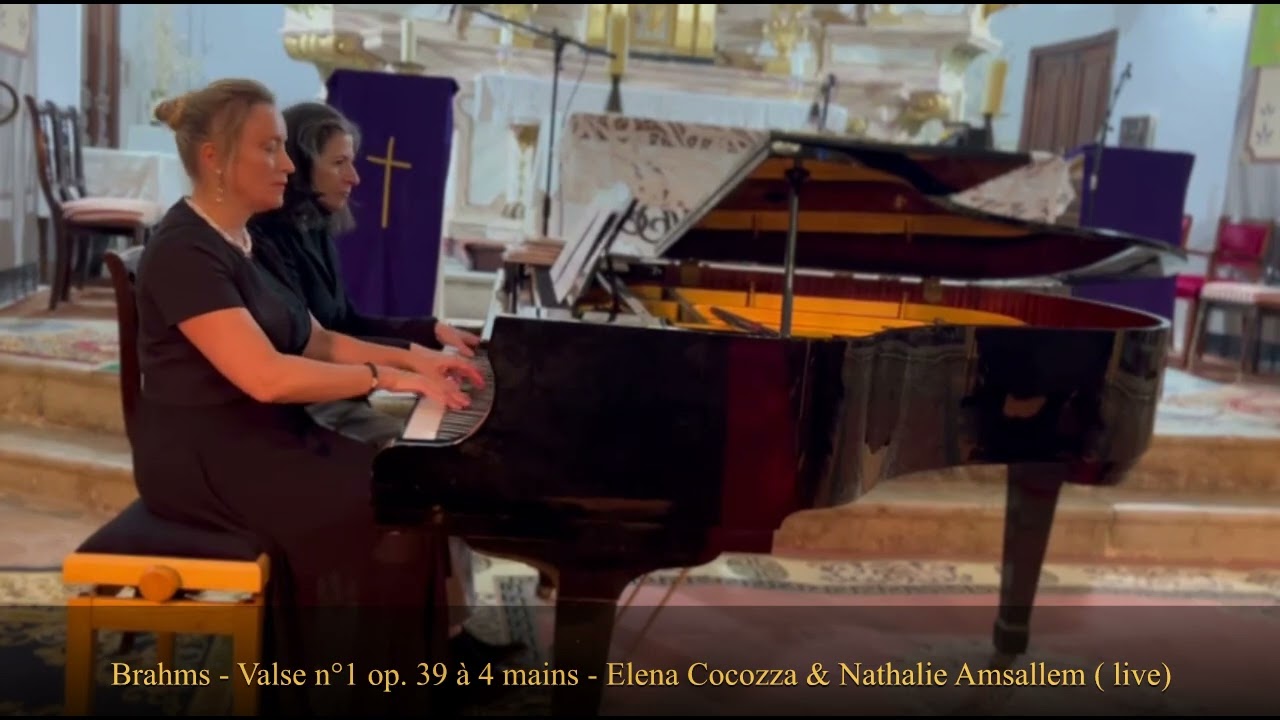 Brahms Valse opus 39 n°1 - Elena Cocozza & Nathalie Amsallem piano 4 mains (live)