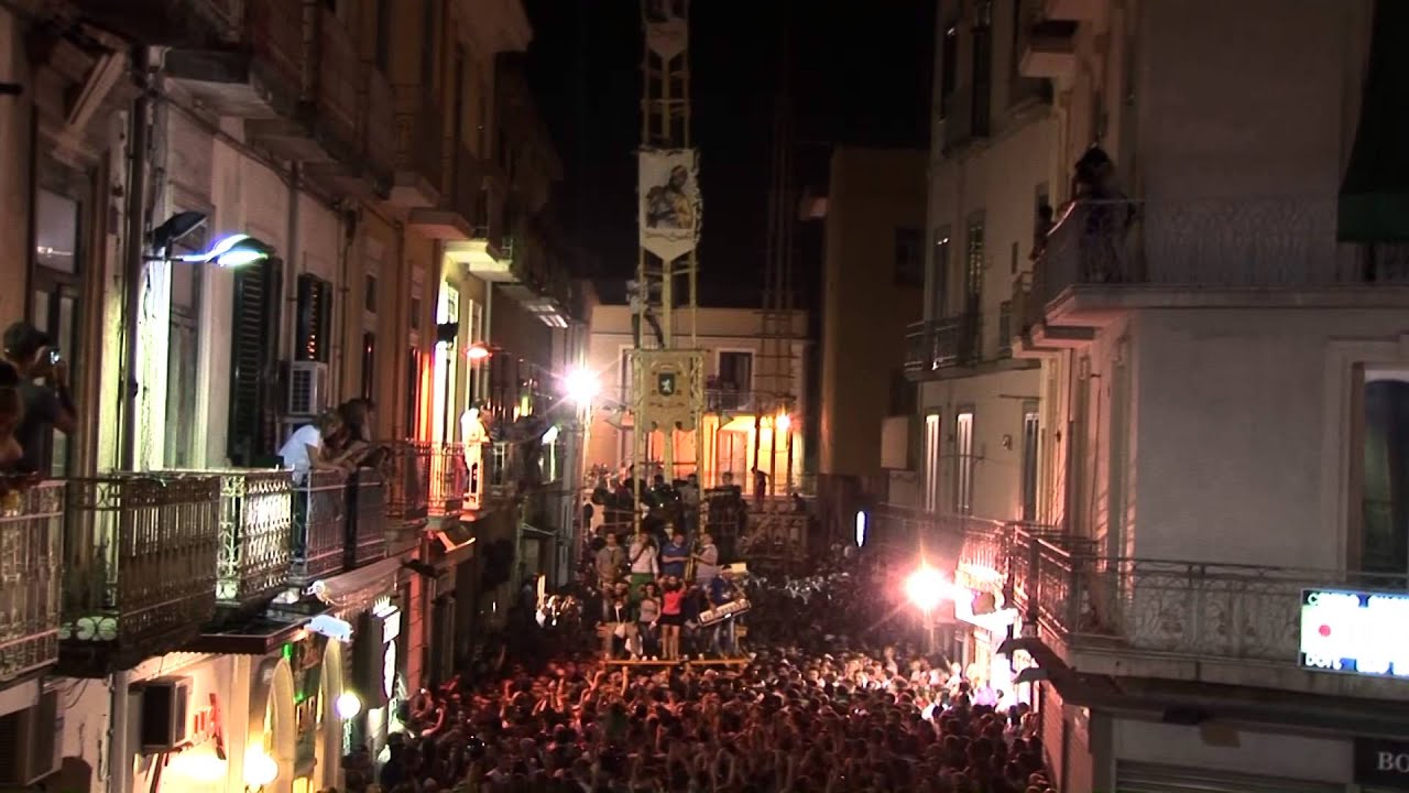 CineGigli-Nola 2013-Ballata Giglio Sarto Spogliato