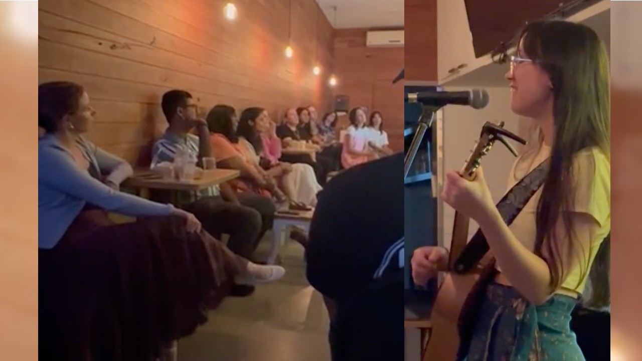 Harmonising the Audience at the Be Bowld Open Mic - I'll Take You There by The Staple Singers