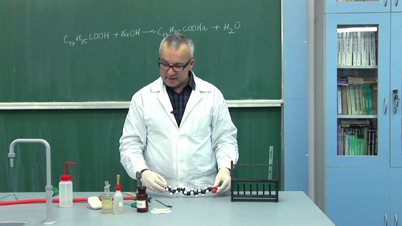 InfoPlus - Scenariusz nr 3 Chemia - Otrzymywanie mydla