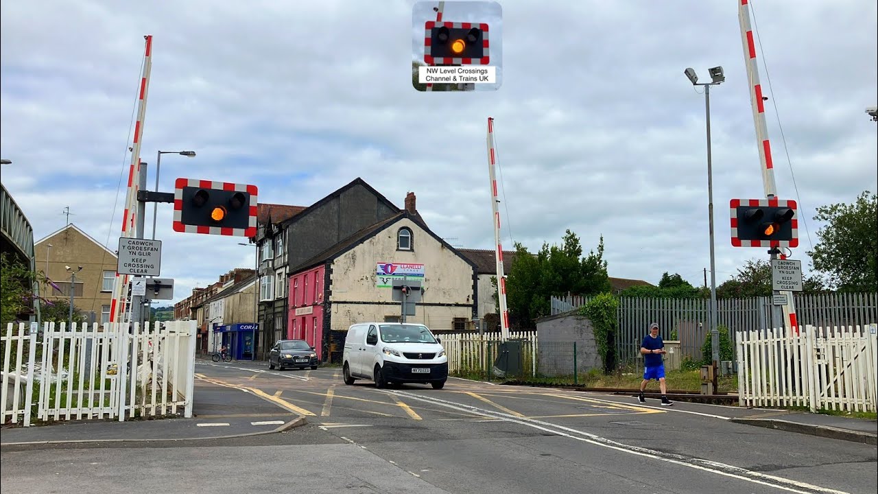 Llanelli East Level Crossing, Carmarthenshire