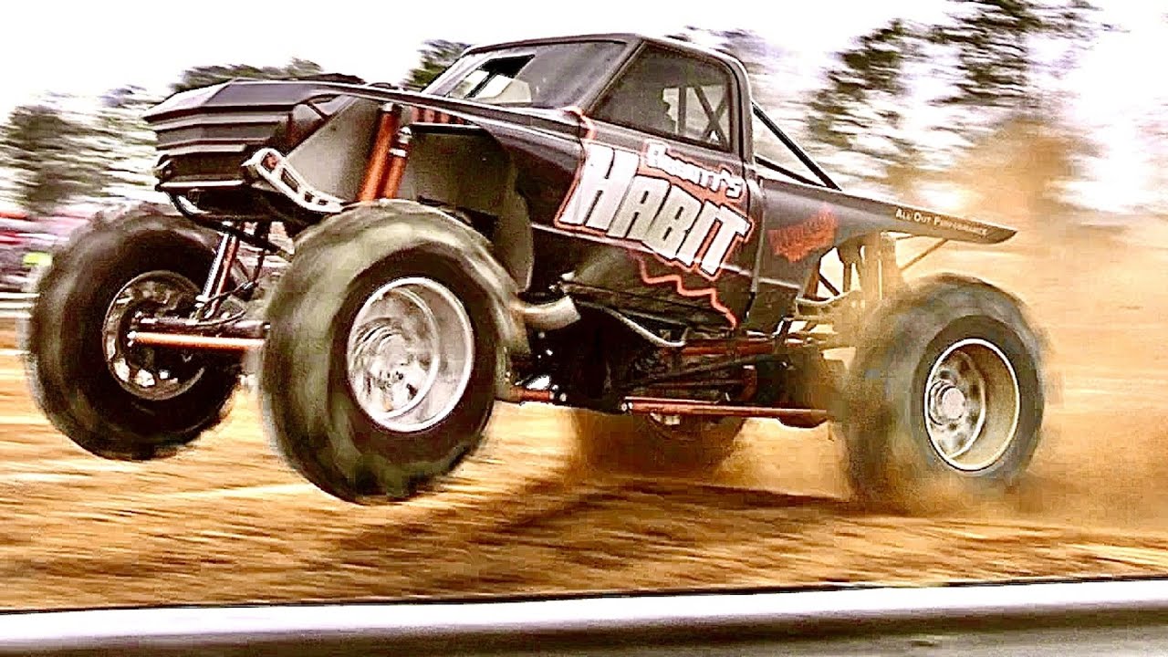 MEGA TRUCK RACING GOES HEAD TO HEAD at FASTRAX MUD BOG