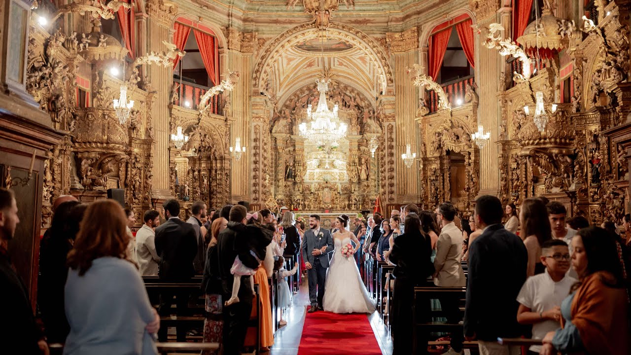 Quando o Amor Encontra a História: O Casamento Emocionante de Maíra e Júlio em Ouro Preto