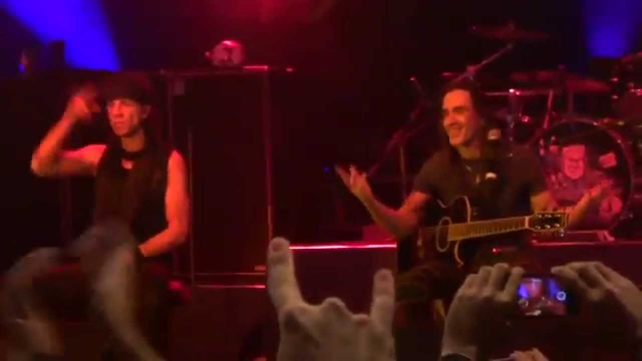 Extreme - More Than Words AO VIVO Live @ HSBC Sao Paulo - SP 13 Jun 2015 HD