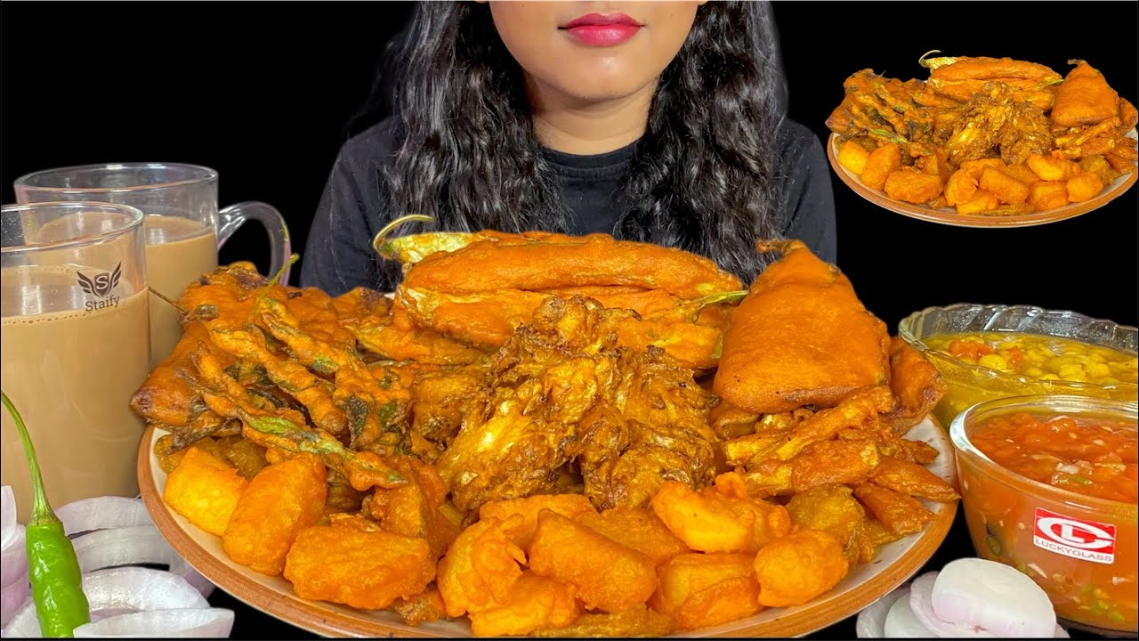 EATING DIFFERENT TYPES OF PAKODE &  CHAI | ASMR | MUKBANG | 