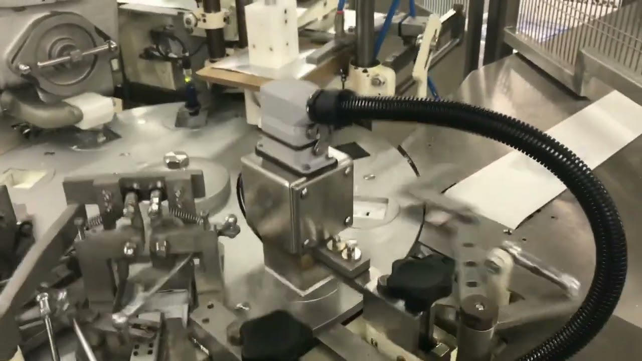 تعبئة جبنة مثلثات