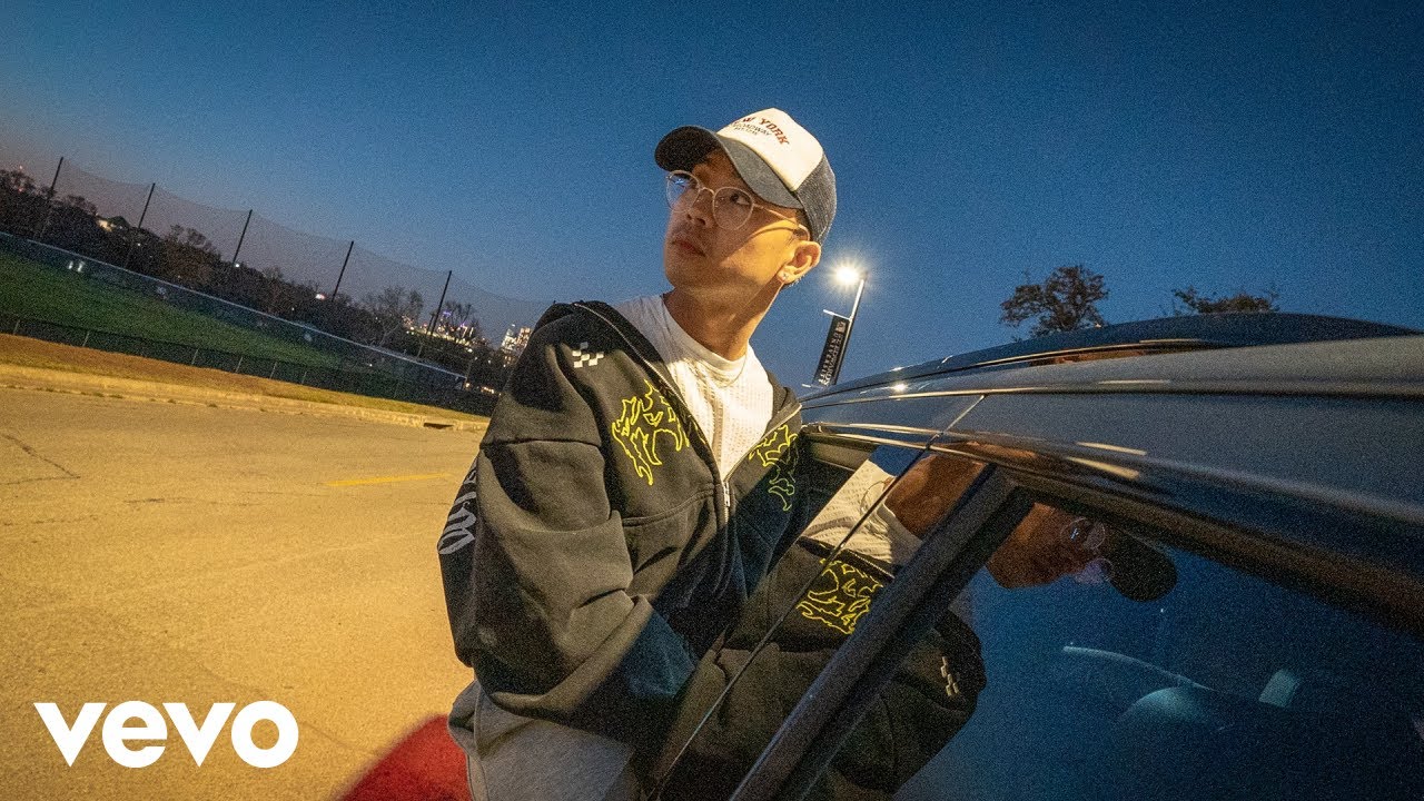 J.Tajor - Can't Get Enough (Official Music Video)