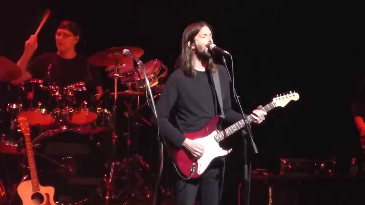 Classic Albums Live - Pink Floyd "Pigs On The Wing 1 & Dogs"