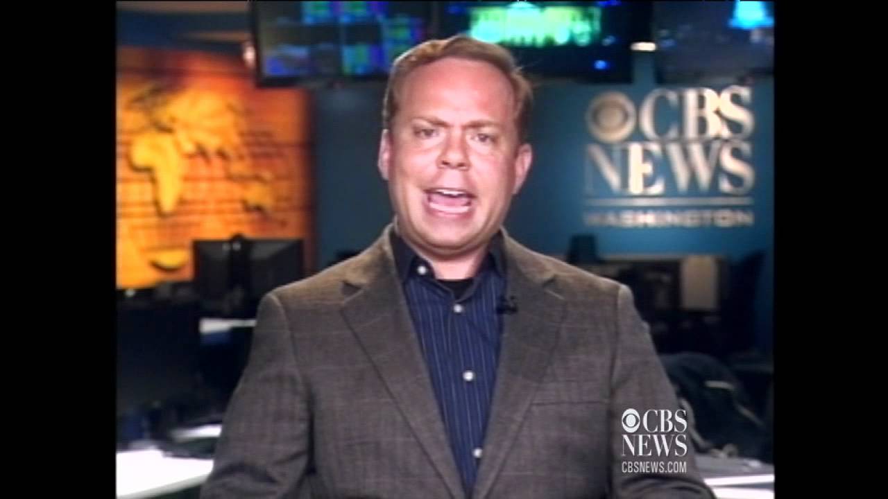 Andrew Brietbart dies