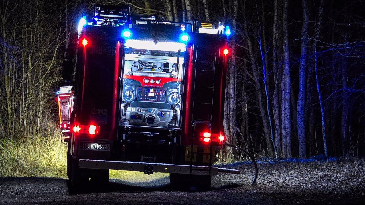 Duży pożar traw w gminie Górno!!! | Alarmowo zastępy OSP KSRG Górno, Leszczyny oraz JRG 1 Kielce