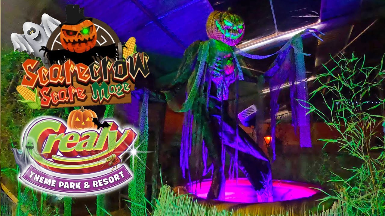 Scarecrow Scare Maze SpookFest Crealy Theme Park (Oct 2023) [4K]