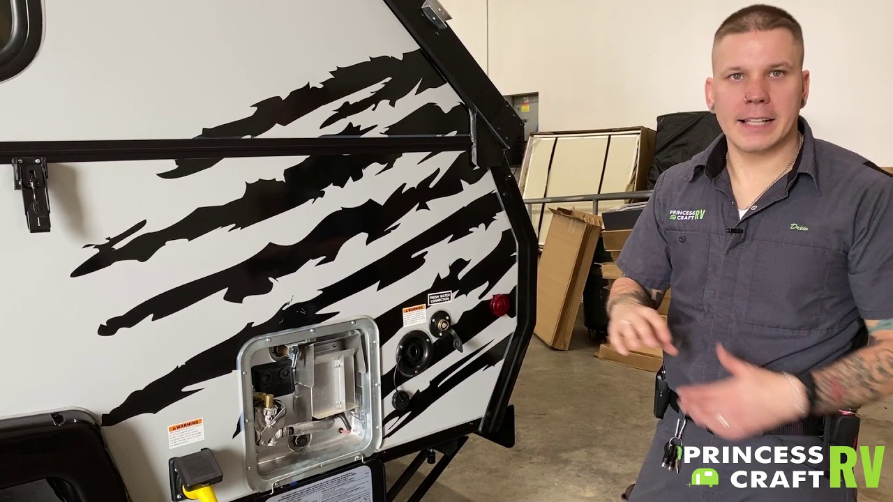 Technician Tour - Titanium 12 by Aliner