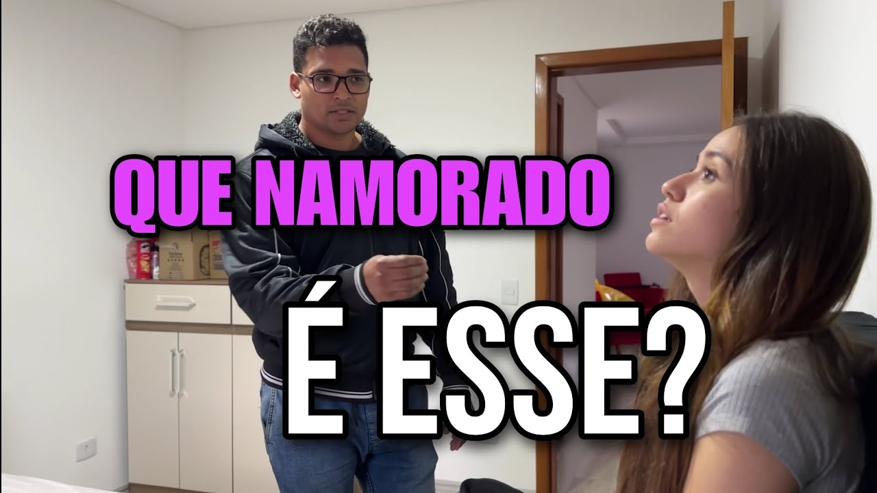 Namorado estranho deixa pai louco.