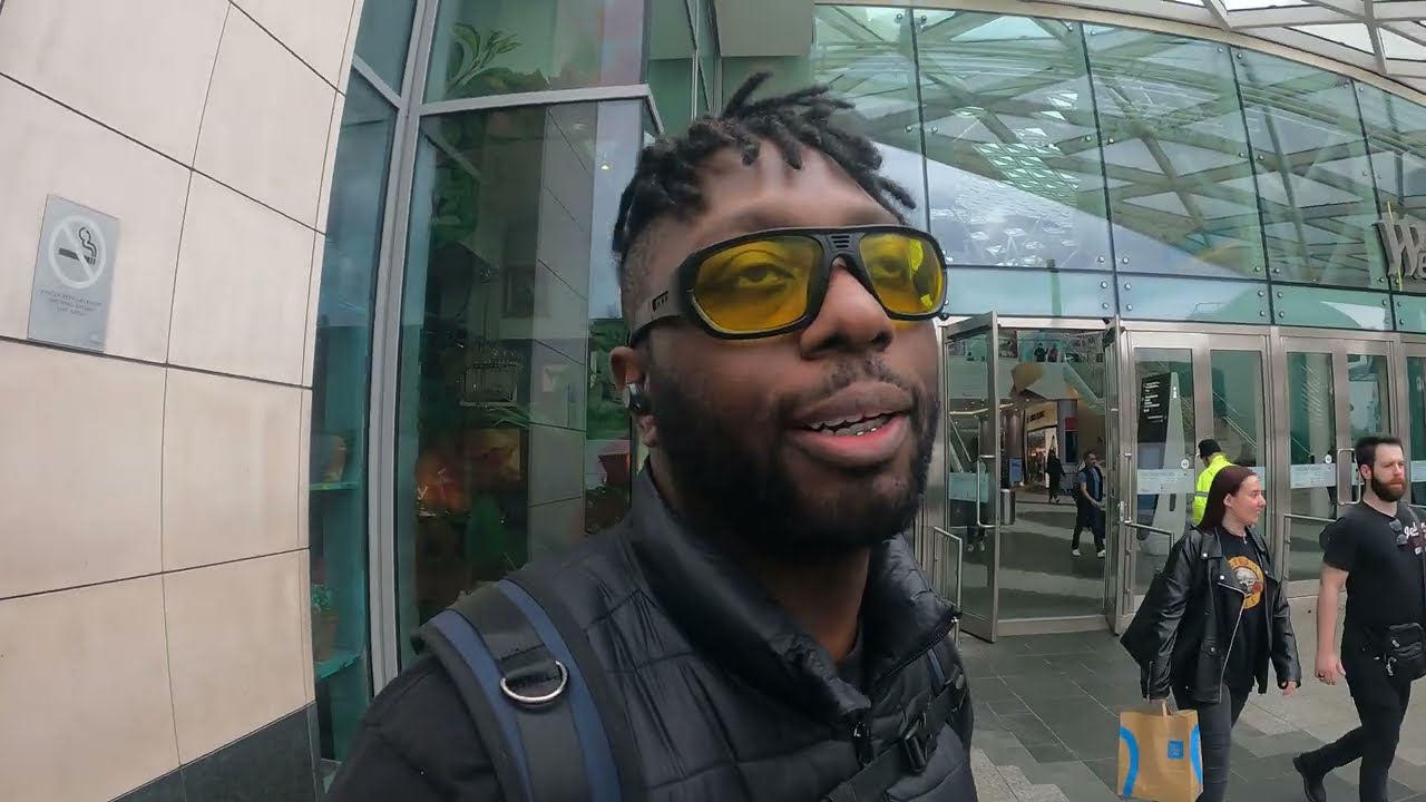 Shepherds Bush Walking Tour -  West London Shepherds Bush Market 🇬🇧