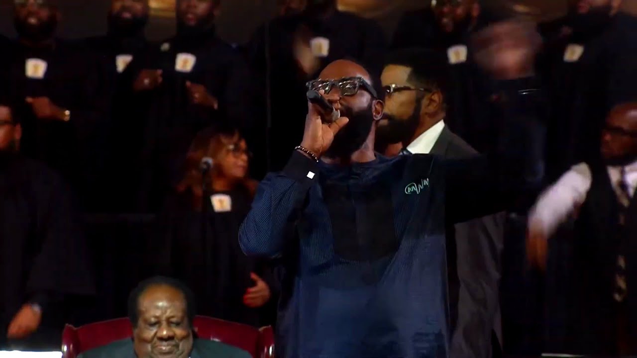 Sunday Evening Praise and Worship at the 117th COGIC Holy Convocation!!