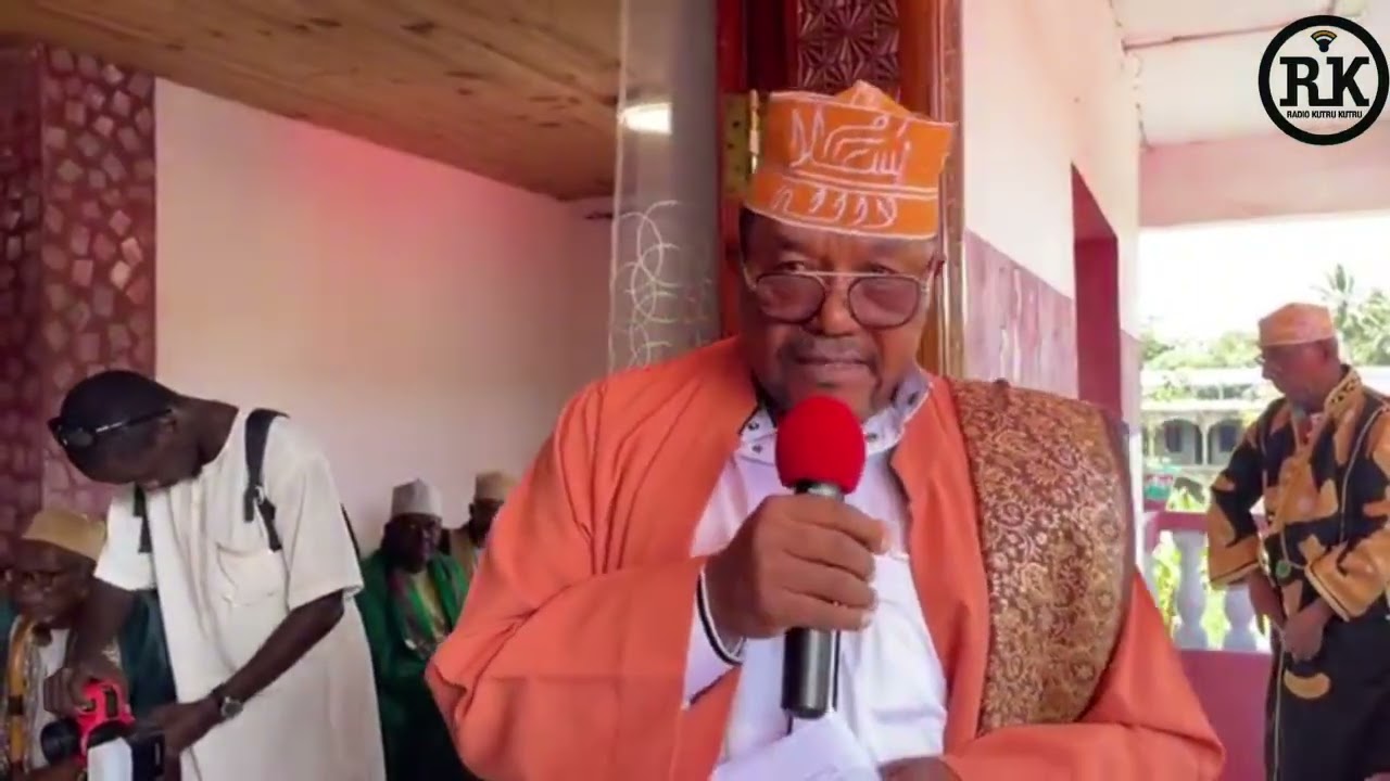 MTRO DAHONI DE MR TOIHIR YOUSSOUF et Mme ZALHATA MZÉ MOEGNI 
