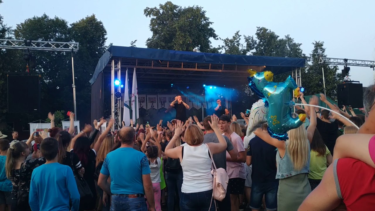 8 Kambarys - Ežero dugne (LIVE Žiežmariai)